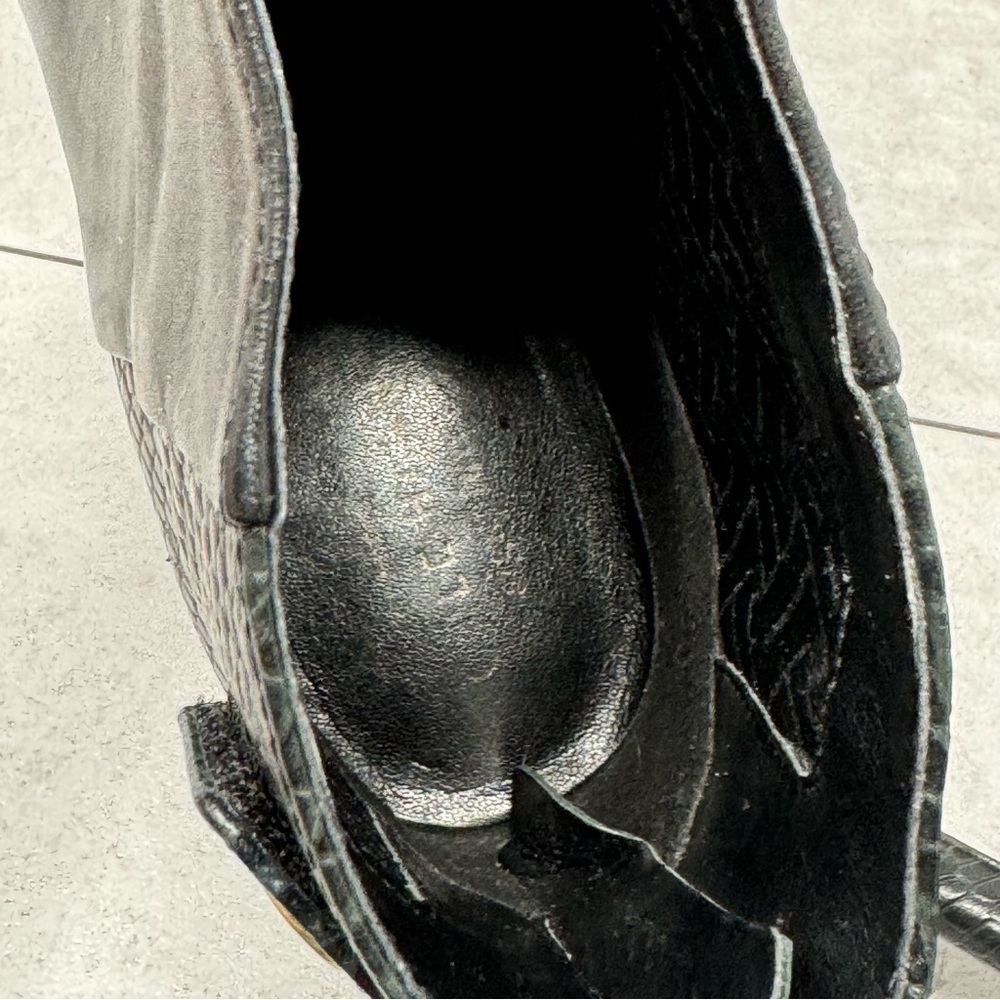 Cole Haan Grand Os Claremont Black Smooth Embossed Leather Bootie Womens Sz 10 B - Picture 9 of 11